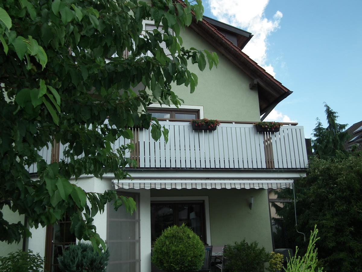 Gaestehof - Weinbau Saeger Nordheim am Main Buitenkant foto